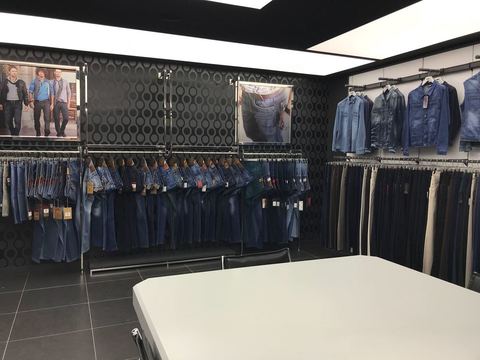 Gallery 21